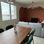 Port De Apartment Calais