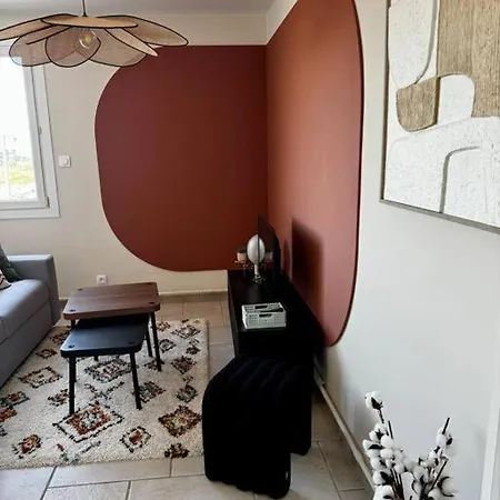 Port De Apartment *