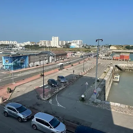 Port De *