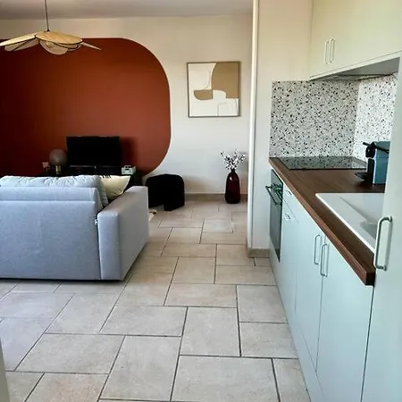 Apartment Port De
